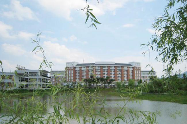 倉山福建師范大學(xué) (3)_倉山福建師范大學(xué)景點